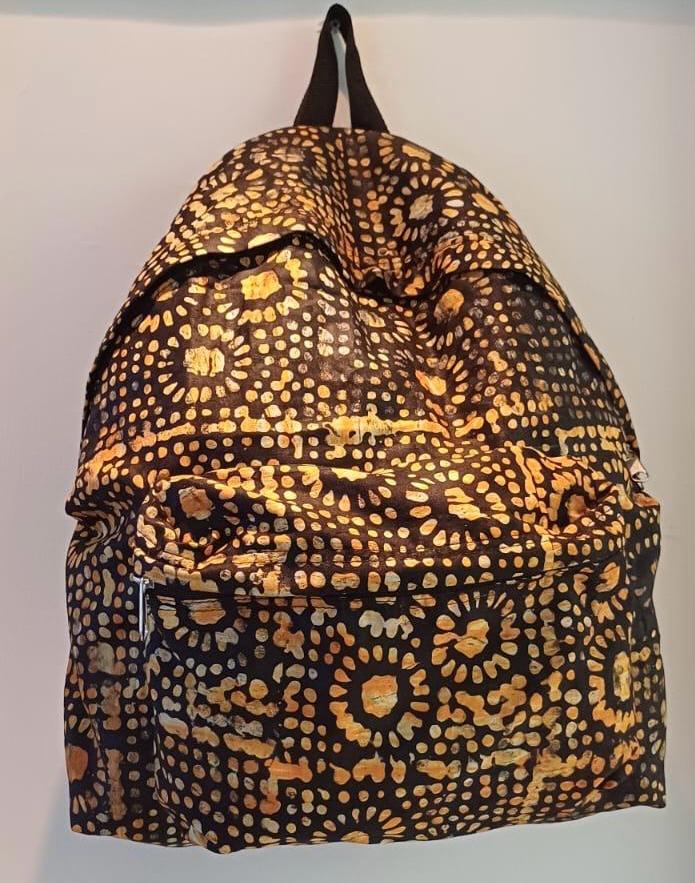 Zaino Koko Dunda -Zaino in tessuto con motivo marmorizzato delicato, design italiano
