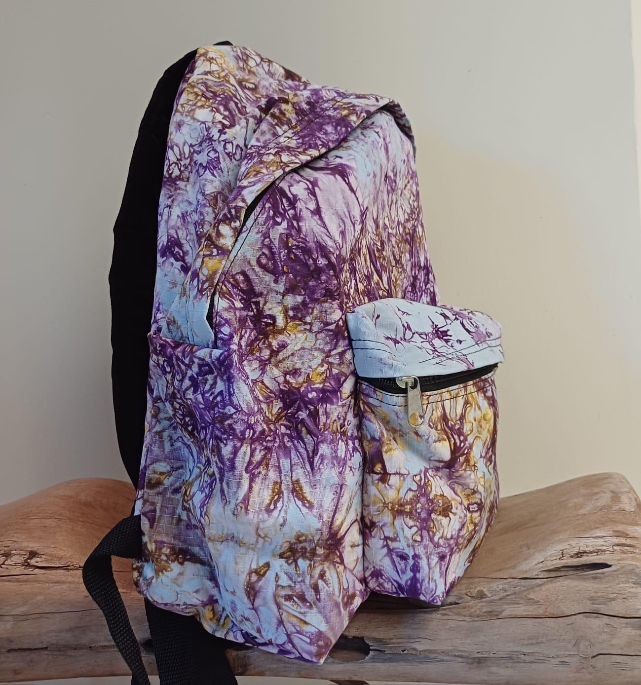 Zaino Koko Dunda -Zaino in tessuto con motivo marmorizzato delicato, design italiano